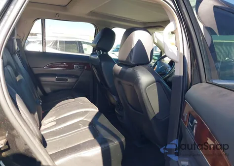 2014 Lincoln Mkx z USA, uszkodzony, nr VIN 2LMDJ6JK3EBL14362